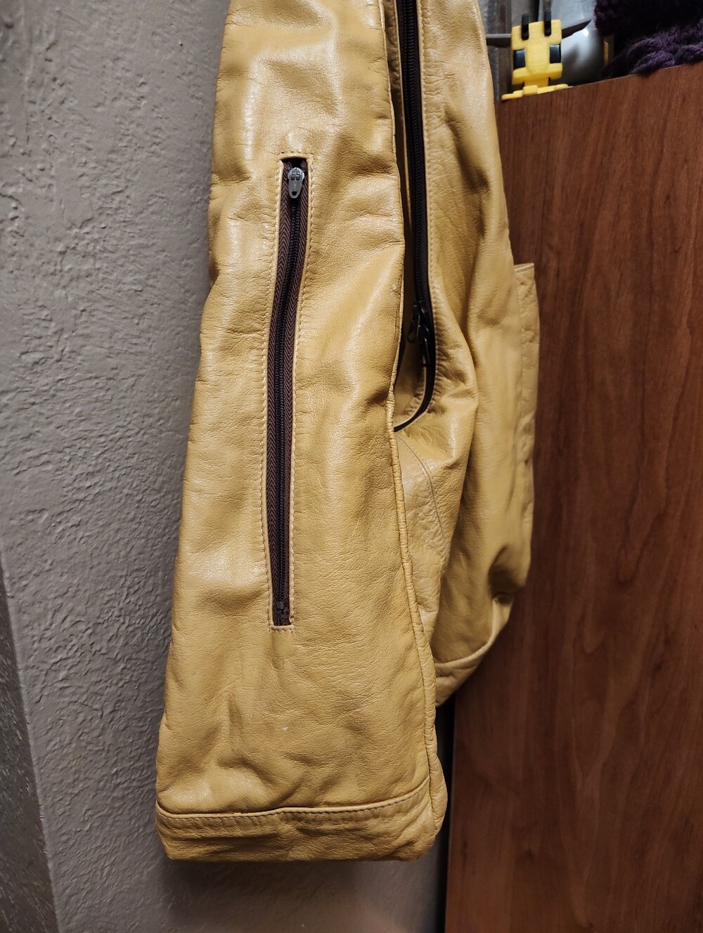 VTG Flores Bags Mustard Yellow Leather Hobo - Picture 3 of 8